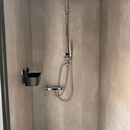 Apartman Den Vraas *